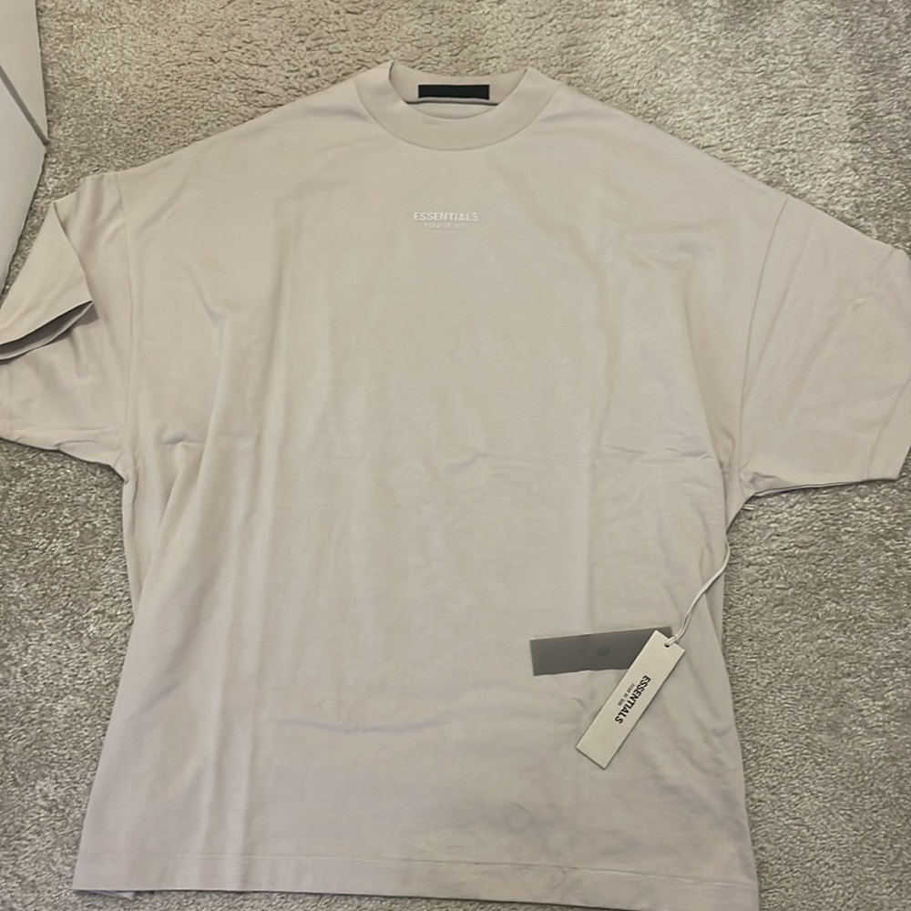 Essential Tee - Silver Cloud - S